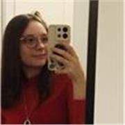 Studentessa di scienze della formazione, diplomata al liceo classico, offre lezioni per studenti di elementari, medie e superiori