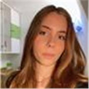 Studentessa con esperienza di studio all’estero e certificazioni di lingua propone lezioni di inglese per tutte le fasce di età