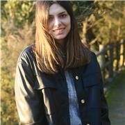 Estudiante de doctorado da clases de refuerzo a todos los nivel en Primaria y 1º y 2º de la ESO