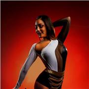 Clases de Bachata, Salsa en línea y cubana, Lady style, coreografías para bodas…