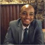 Experienced English near-native speaker who tutors students of all ages.