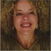 Docente de cursos de inglés de distintos niveles y especialidades ( comercio, turismo y hostelería atención al cliente, etc). 
