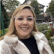 Sou professora particular com 14 anos de experiência na área. Ensino fundamental e médio