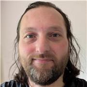 Native and professional english Speaker