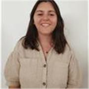 Soy psicóloga general sanitaria y daría clases de psicología. También podría dar clases de refuerzo en otras materias