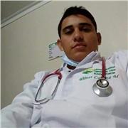 Profesor de proceso teórico y asistenciales para alumnos cursando técnicos o auxiliares de enfermería