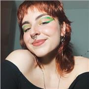 Profesor de apoyo escolar especializado en la materia de historia, además de geografía, filosofía o historia del arte. Ganas de aprender y habilidades sociales