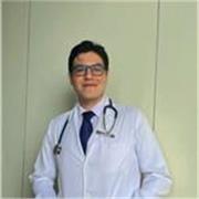 Médico egresado reforzamiento académico de español para todas las edades