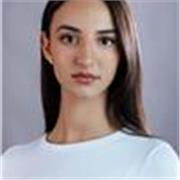 Lezioni di italiano da remoto. Sono madrelingua italiana con diploma di Liceo Classico e studi in Giurisprudenza.