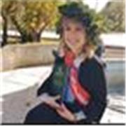 Ho conseguito una laurea magistrale in Biologia e ho un diploma linguistico; molto appassionata di inglese e francese