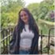 Estudiante de 2° de Psicología. Aún no tengo experiencia pero tengo ganas de trabajar y pasar tiempo con los peques.