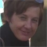 Profesora nativa y titulada de francés, con amplia experiencia da clases presenciales o online