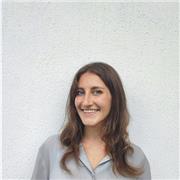 Studentessa universitaria offre ripetizioni