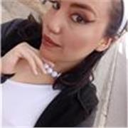 Me distingo por ser una persona tratable, extrovertida, responsable, allegada a las personas y que le gusta mucho explicar.