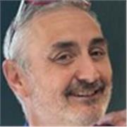Consultant en techniques acquisition et focus sur l'entrepreneuriat.