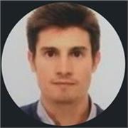 Soy un ingeniero industrial apasionado de ayudar y enseñar a gente a mejorar sus diferentes capacidades y conocimientos