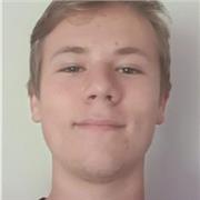 Ancienne étudiant en BUT MMI (métier du multimédia et de l'internet) 
Passionné par l'informatique et le numérique