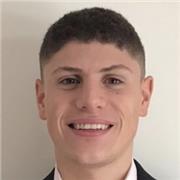 Étudiant en école de commerce je suis capable de transmettre mon savoir à des collégiens/lycéens très facilement exception des filières S