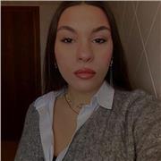 Studentessa di giurisprudenza offre ripetizioni e aiuto compiti per medie e superiori con metodo personalizzato.