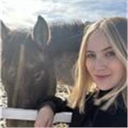 Soy médico veterinario, con experiencia en clases particulares en biología y materias afines. 