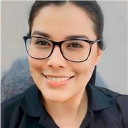 Profesional de Diseño Gráfico con especialidad en empaque y aprenderemos ilustrador y Photoshop. Adultos y jóvenes desde 13 años a los 17