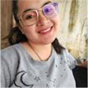 Profesora en educación especial con orientación en discapacidad intelectual. Diplomada en atención temprana