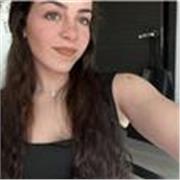 Soy estudiante que acaba de terminar la PAU con una buena calificación dispuesta a enseñar clases de matemáticas a primaria 