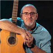 Violão Fácil – Um método diferente: Teoria simplificada, prática intuitiva e prazerosa para você tocar o que quise