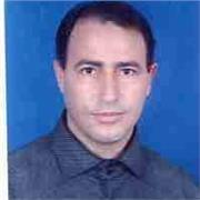 Laureato in Storia e geografia e storia dell'arte