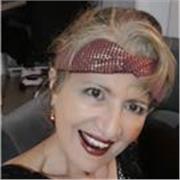 Profesora de español como lengua extranjera. Amo esta profesión y cuento con formación permanente, experiencia y herramientas