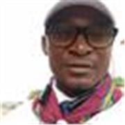 Le Professeur de langue française doit contribuer à l'acquisition des compétences linguistiques de ses apprenants. Je le suis