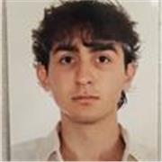 Studente iscritto al secondo anno della facoltà di storia con diploma classico impartisce lezioni a ragazzi di medie e superiori