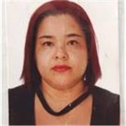 Professora com vasta experiência no ensino básico e superior