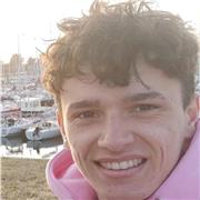 Jeune professeur enseignant au niveau collège sur tout type de cours. Je suis disponible en ligne, sur Rennes et sur Redon