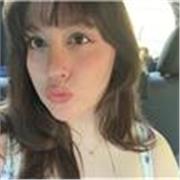 Studentessa universitaria con certificazione linguistica impartisce lezioni di inglese