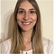 Ho conseguito la laurea triennale e magistrale in Psicologia, proponendo quindi il focus su materie umanistiche
