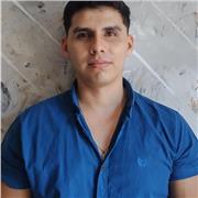 Kit teacher con amplio conocimiento en el aprendizaje de los niños