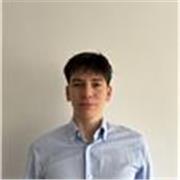 Studente di lingue con molte esperienze in Spagna