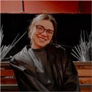 Profesora. Imparto clases de diferentes materias, como español, técnicas de estudio, historia, literatura, entre otras. En todos los niveles y edades