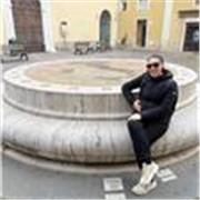 Hai bisogno di conoscere meglio la storia dell'arte? Io sono la persona che cerchi!