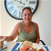 I give private lessons tailored to your needs, whether you are primary or secondary age