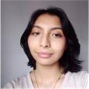 Soy estudiante de Artes plásticas y visuales, manejo todas las áreas básicas como pintura, dibujo, modelado, grabado, pedagogía, e