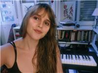 Profesora de piano en madrid para todos los niveles. desde clásico a música moderna/jazz