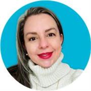 Técnico Superior Universitario en Desarrollo de Aplicaciones Web, con experiencia profesional en el ámbito del marketing digital.