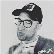 Soy una persona seria, responsable, organizada y con mucho sentido del humor