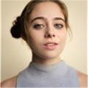 Trained actor, with lots of experience working with and teaching children. I am oxford based.