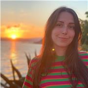 Laureata in Comunicazione offre lezioni di Italiano, Storia e Scienze