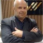 Leciono aula de Administração Geral on line para jovens e adultos