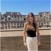 Estudiante de educación primaria, he impartido clases previamente a alumnos de primaria, ESO y bachillerato