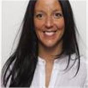 I work with the philosophical method and deconstruction, breaking down concepts, questioning beliefs and narratives
